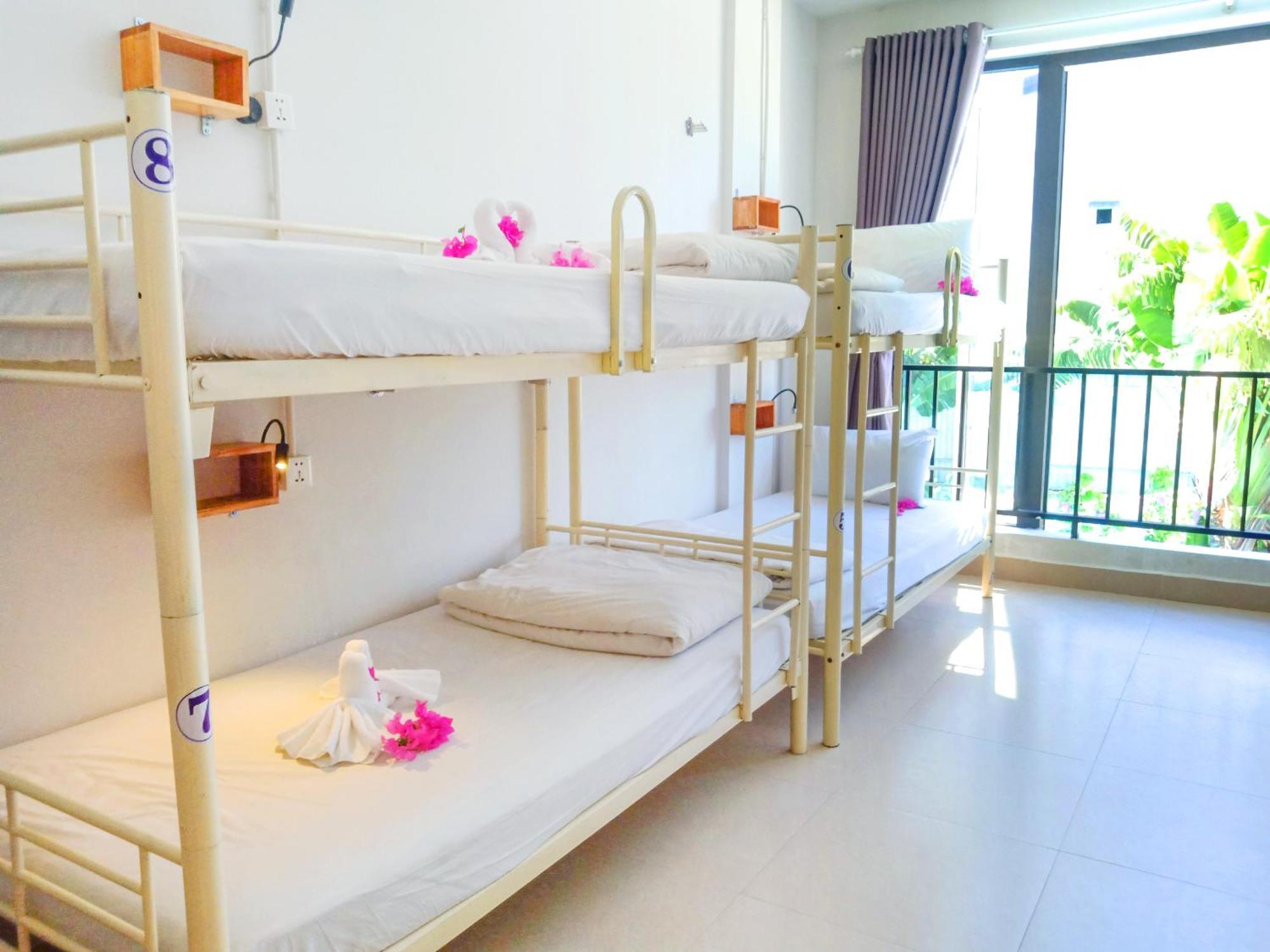 Bed Station Hostel & Pool Bar Hoi An " Former Sunflower" 외부 사진