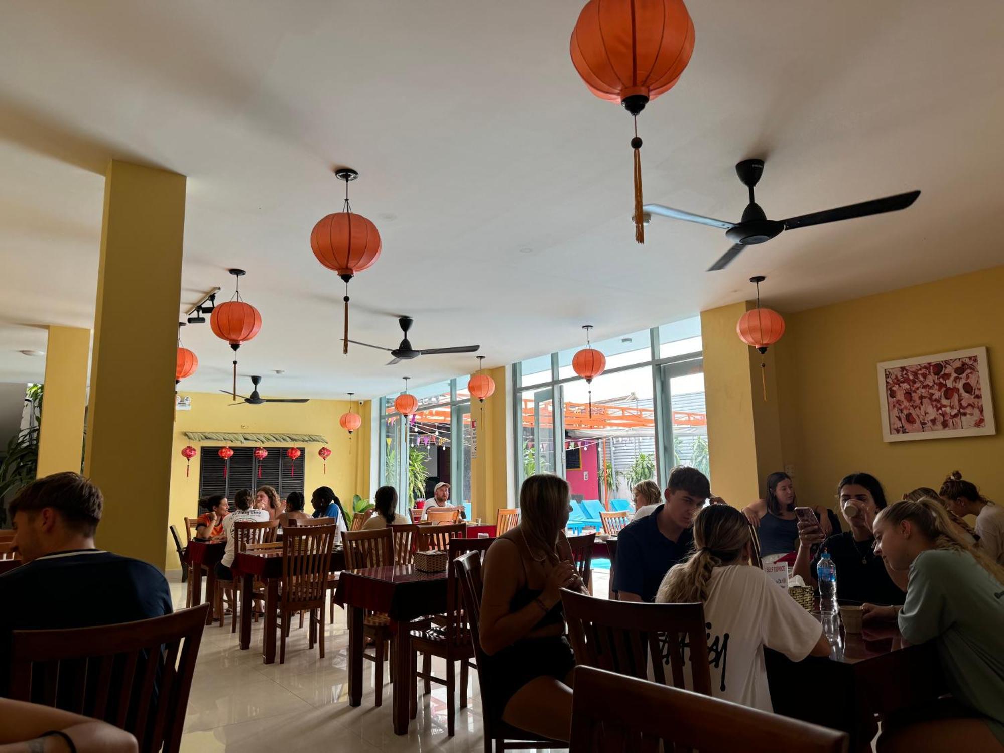 Bed Station Hostel & Pool Bar Hoi An " Former Sunflower" 외부 사진