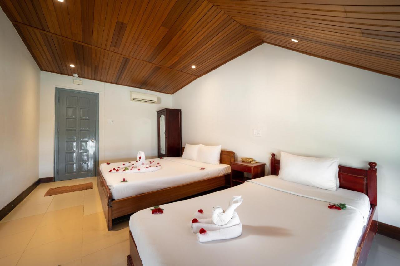 Bed Station Hostel & Pool Bar Hoi An " Former Sunflower" 외부 사진