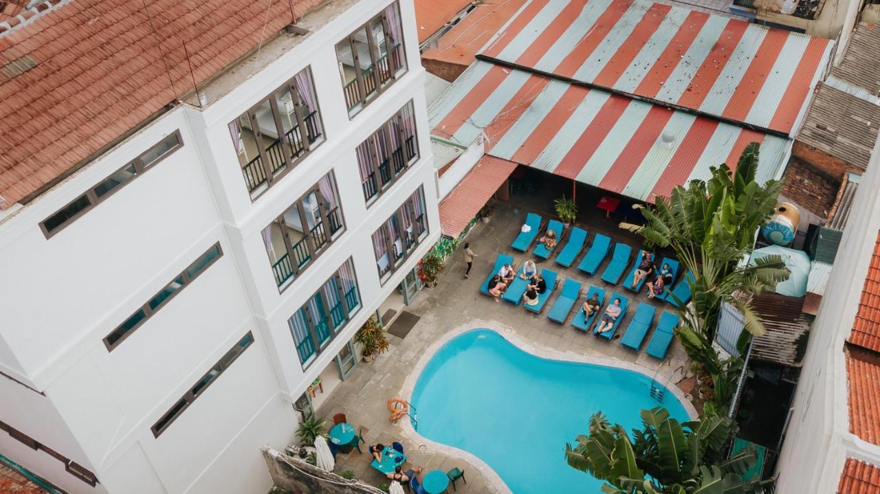 Bed Station Hostel & Pool Bar Hoi An " Former Sunflower" 외부 사진